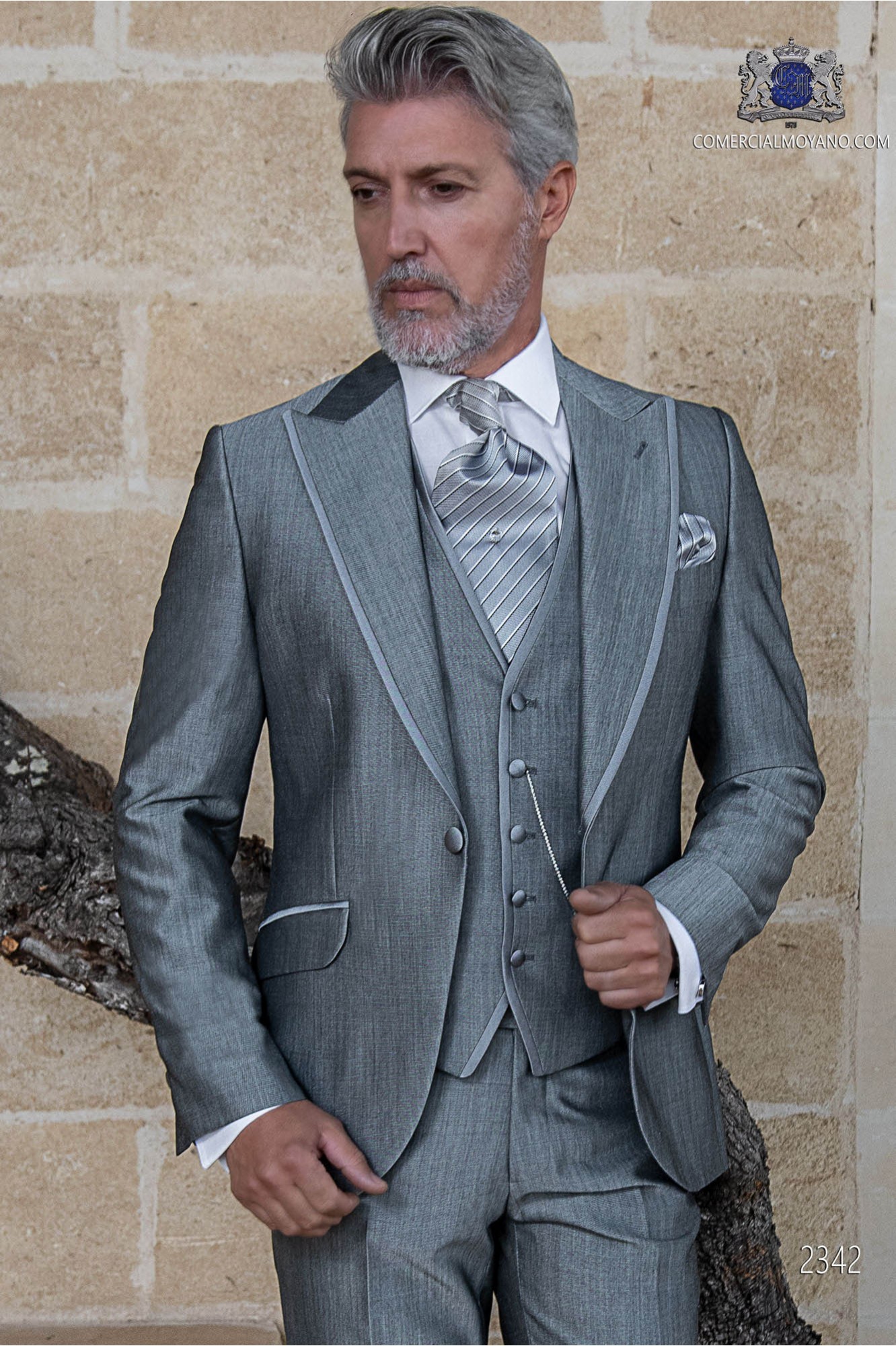 Traje de novio gris claro lana mohair alpaca modelo: 2342 Mario Moyano colección Gentleman