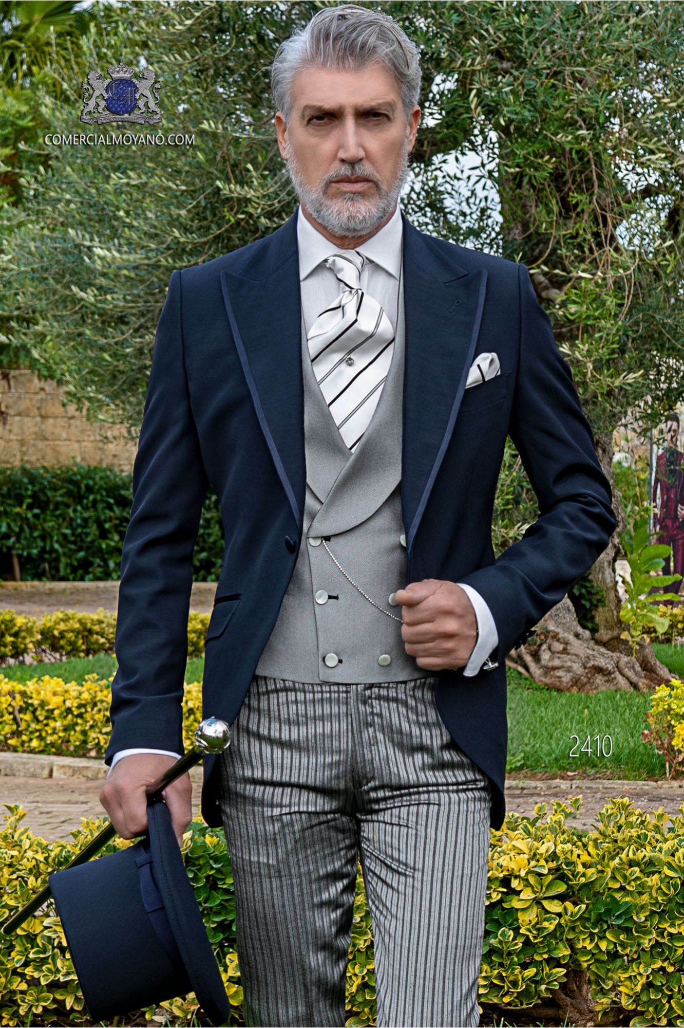 Traje semilevita azul marino y pantalón de etiqueta modelo: 2410 Mario Moyano colección Gentleman