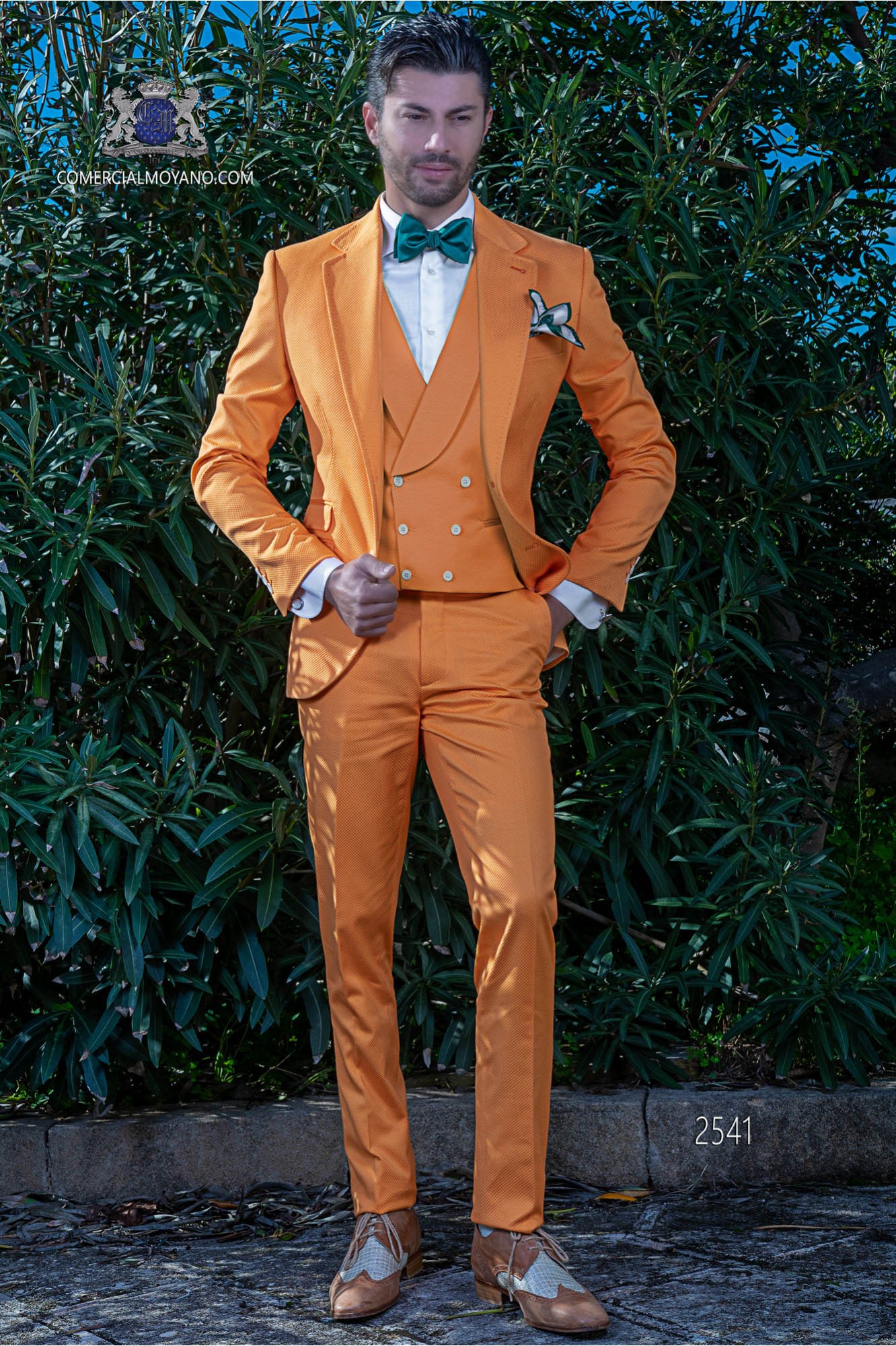 Traje de novio naranja tejido microdiseño de algodón modelo: 2541 Mario Moyano colección Hipster