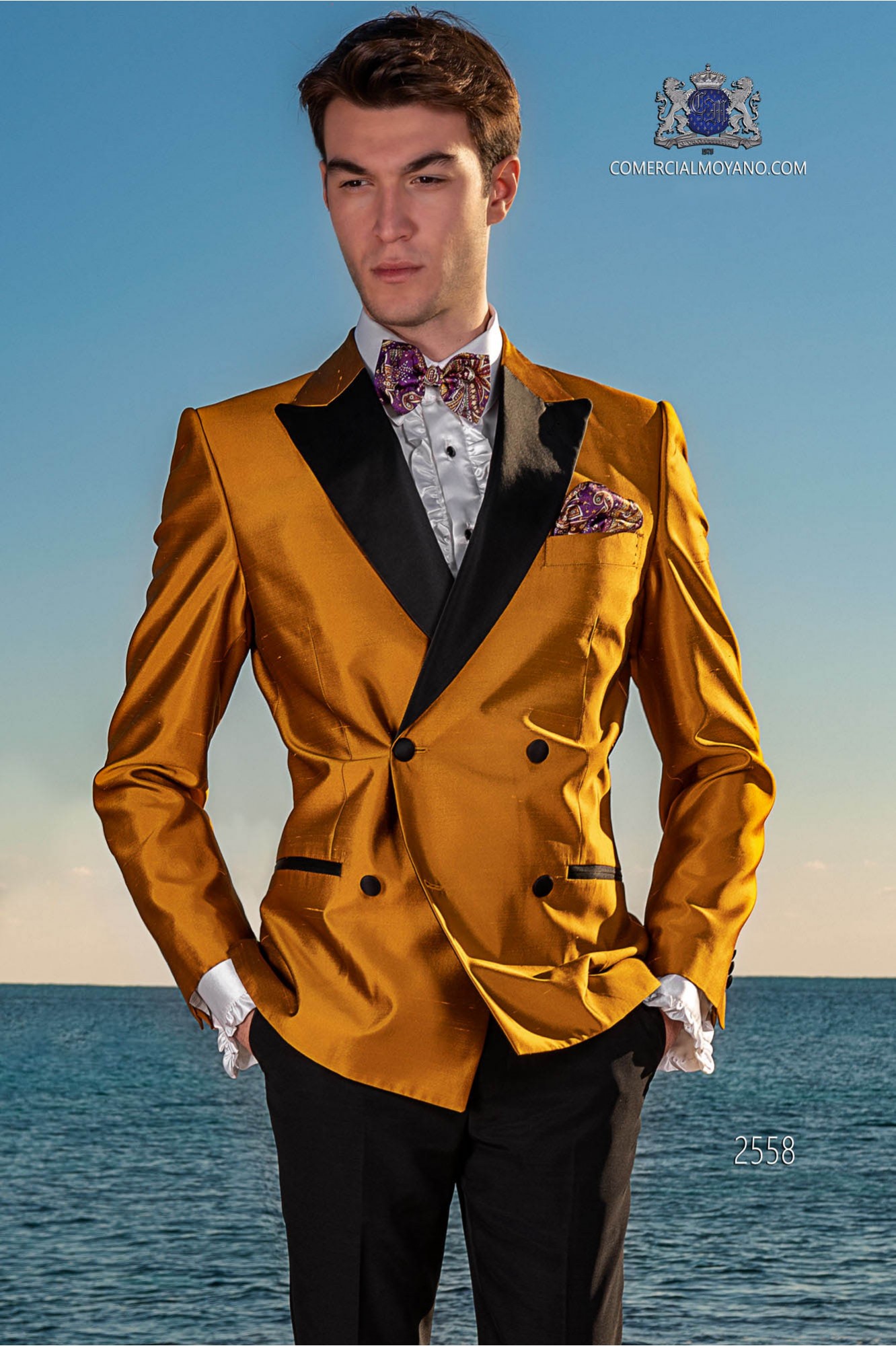 Tuxedo double breasted golden shantung with satin lapels. Peak lapels and 4 buttons. Shantung silk mix fabric. model 2558 Mario Moyano