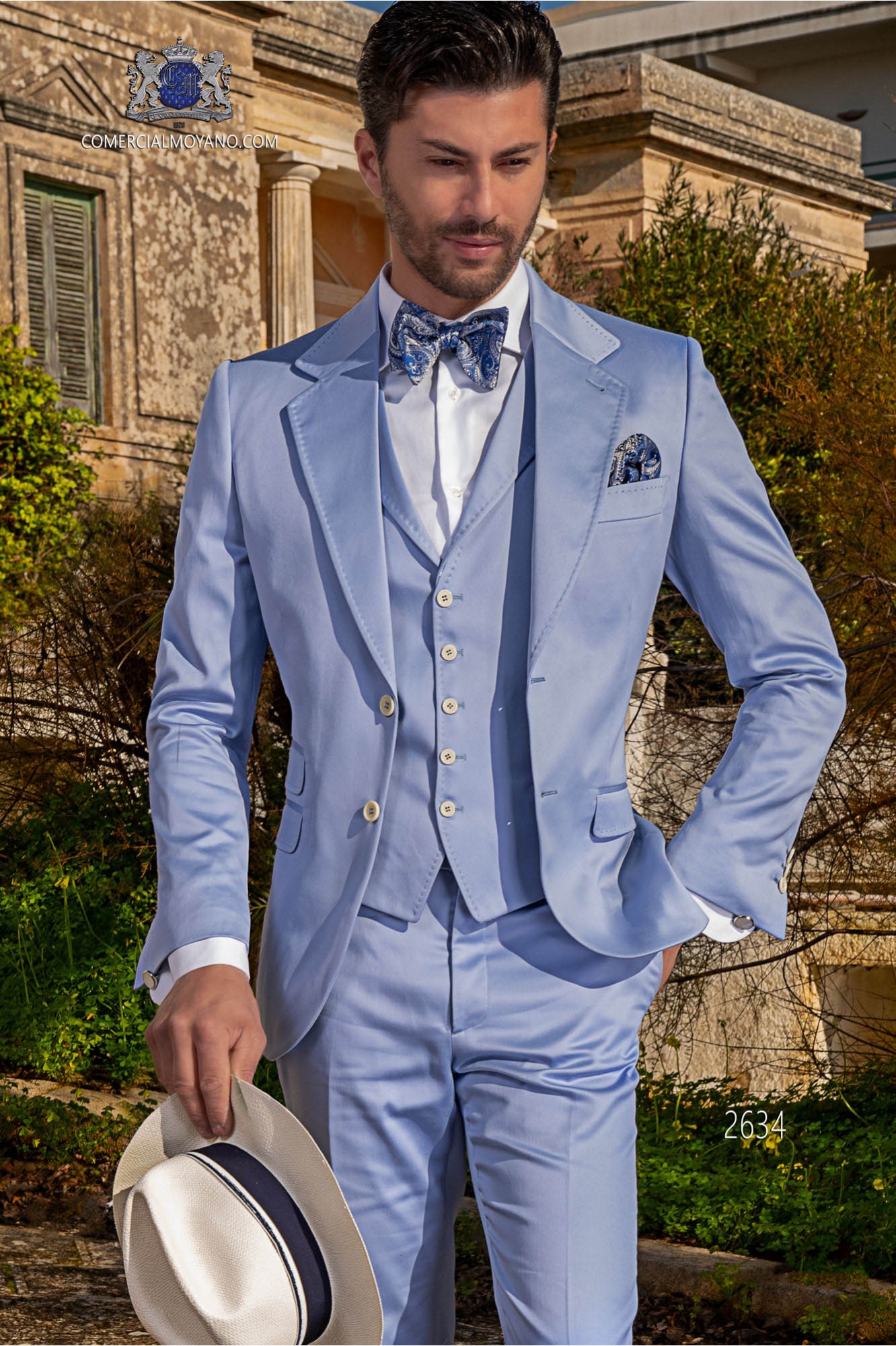 Stitched bespoke pure cotton light blue suit model 2634 Mario Moyano