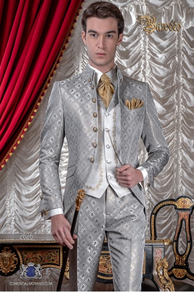 Traje de novio barroco, redingote de época cuello Napoleón en tejido brocado gris plata-oro con botones dorados