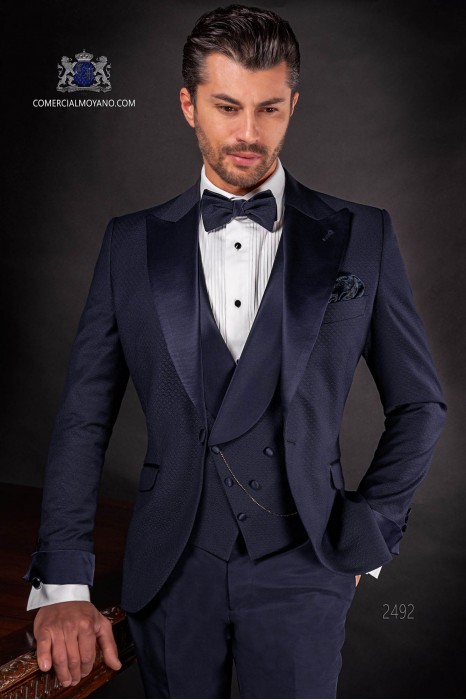 Italian bespoke suit dark blue in microdesign fabric