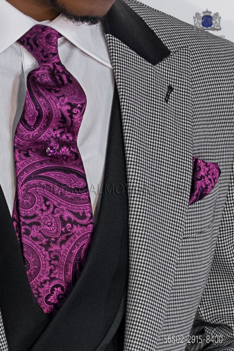 Black and mallow tie with handkerchief