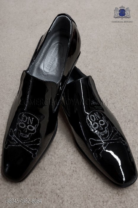 Black patent leather shoe