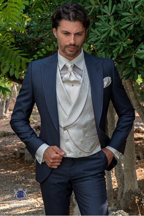 Blue tailored fit italian men wedding suit with contrast profile on lapels