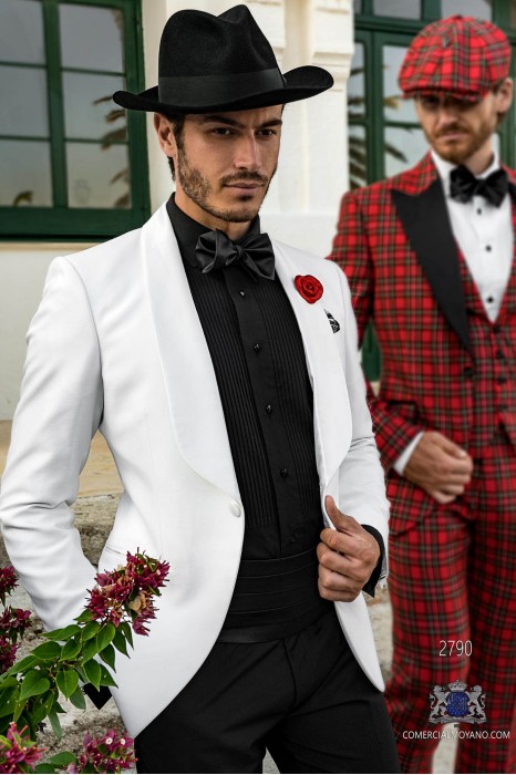 White tailored fit italian tuxedo with shawl collar
