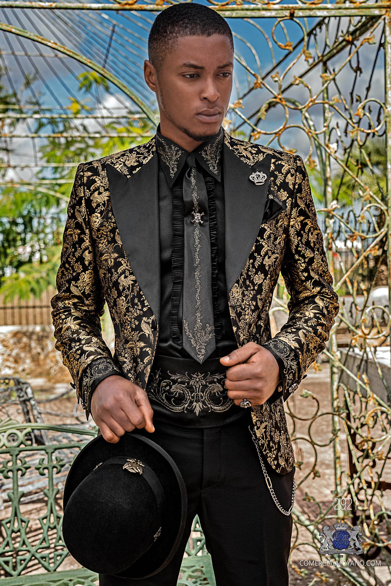 write a letter The other day monster Black pure silk men's fashion party blazer gold floral brocade 2921