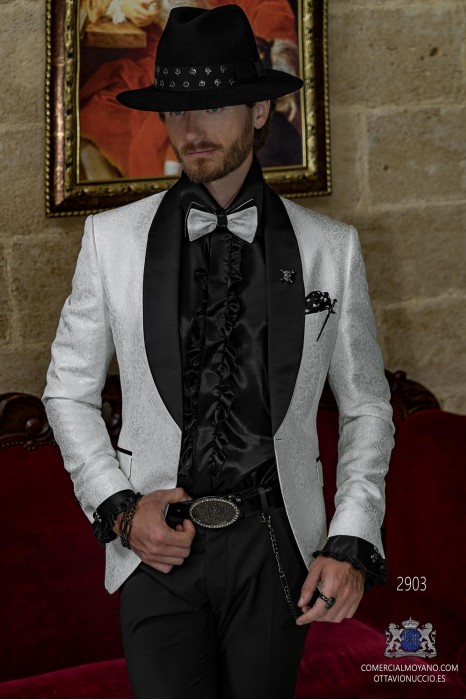 Costume Rocker de marié gothique de brocart blanc avec col châle en satin noir