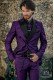 Costume Rocker de marié gothique violet avec brocart noir en microdesign et revers en satin noir