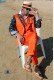 Costume de mode patchwork en satin de coton orange avec jeans broderie florale